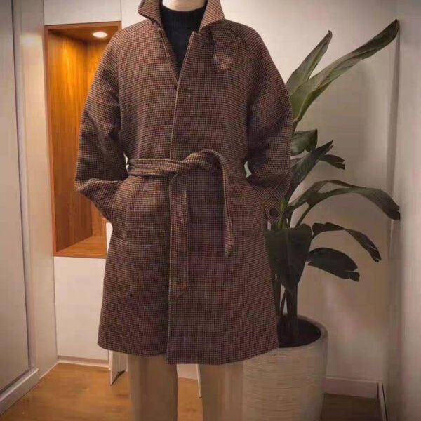 The Resort Edit — Vintage Wool Jacket Retro Belted Hound smooth Overcoat