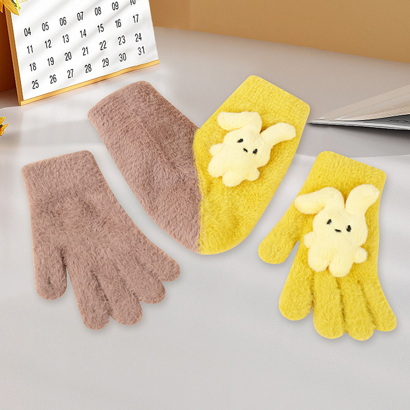 Fleece-lined, Windproof, Cute Cartoon Couple's Wool Gloves 3 Fleece-lined, Windproof, Cute Cartoon Couple's Wool Gloves - Image 3