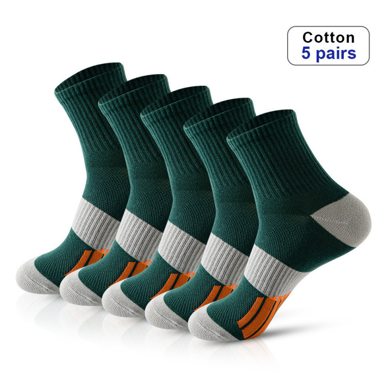 Men's Middle Tube Socks Color Matching Sports Basketball Socks 9 Men's Middle Tube Socks Color Matching Sports Basketball Socks - Image 9