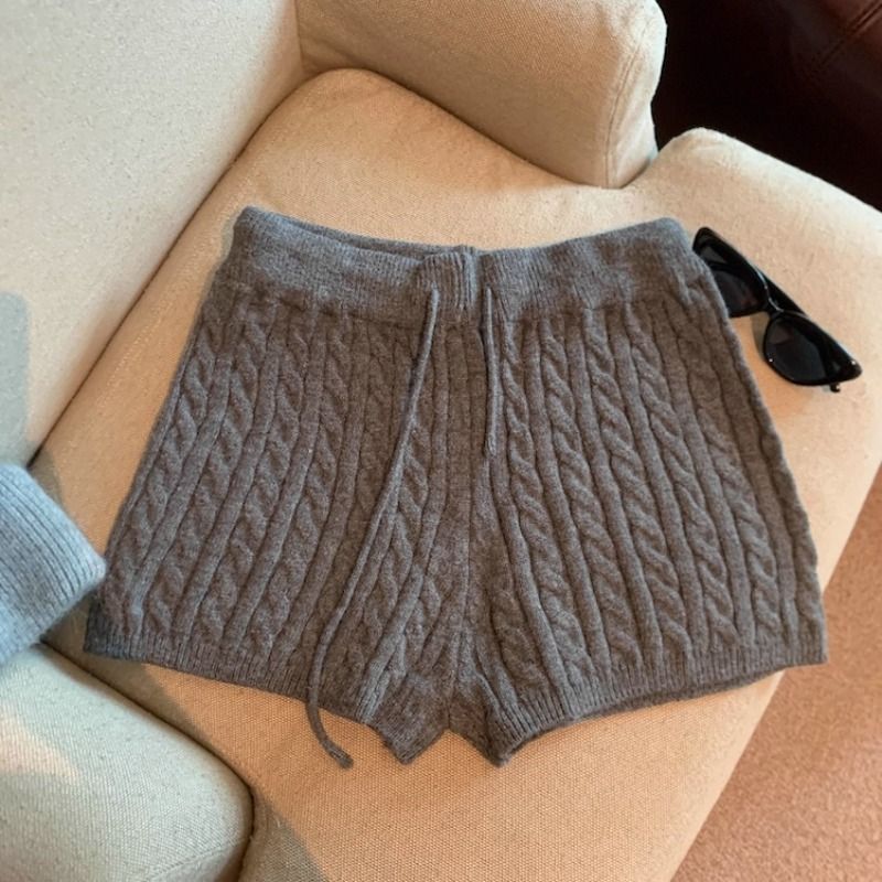 Knit Shorts Cable Knit High Waisted Lounge Shorts 8 Knit Shorts Cable Knit High Waisted Lounge Shorts - Image 8
