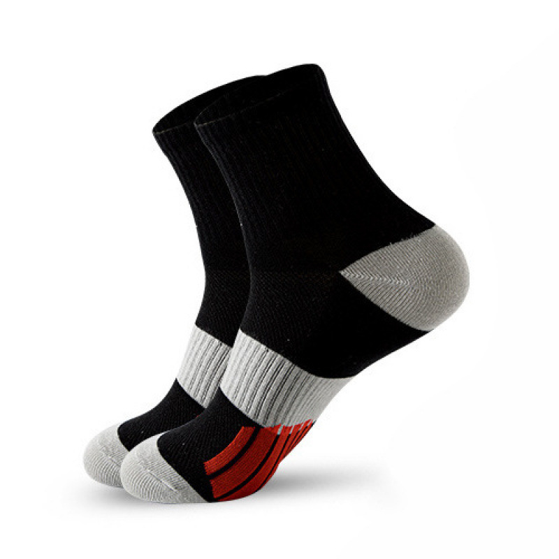 Men's Middle Tube Socks Color Matching Sports Basketball Socks 2 Men's Middle Tube Socks Color Matching Sports Basketball Socks - Image 2