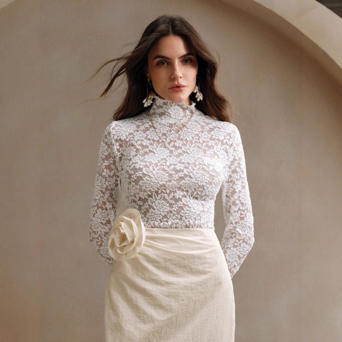 Summer Collection — White Lace Turtleneck Top French Style Long Sleeve Blouse