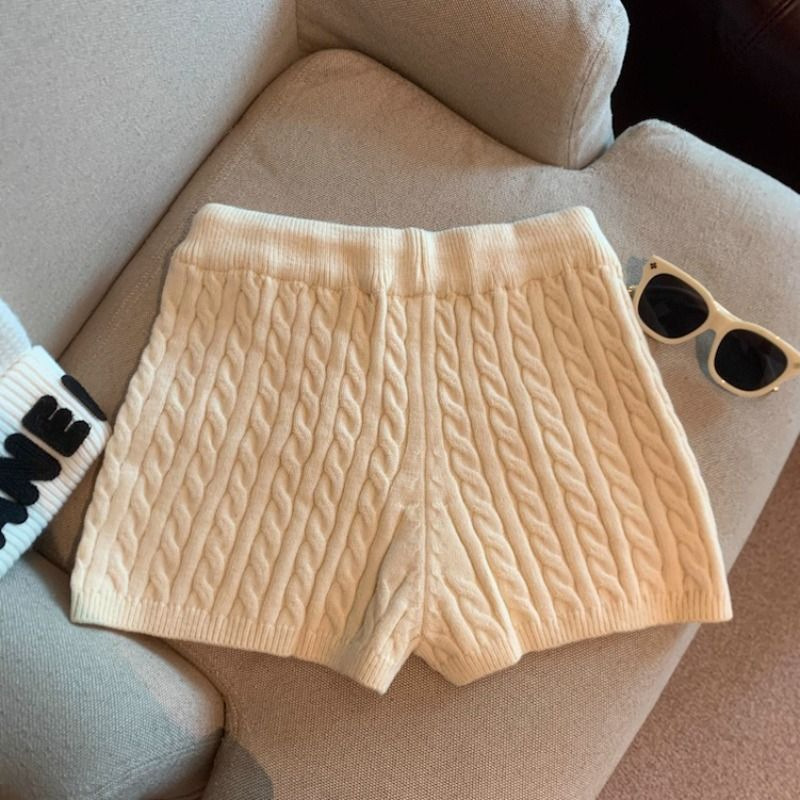 Knit Shorts Cable Knit High Waisted Lounge Shorts 5 Knit Shorts Cable Knit High Waisted Lounge Shorts - Image 5