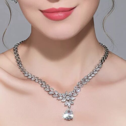 Heavy Industry Simulated Moissanite Pendant Necklace Earring Jewelry Set