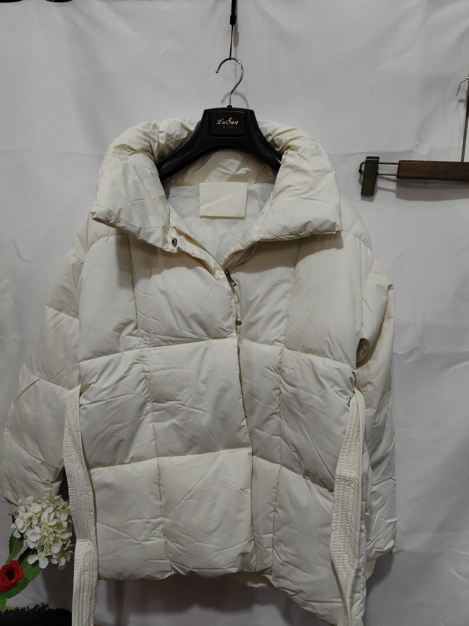 Women's Belted Puffer Jacket | Black