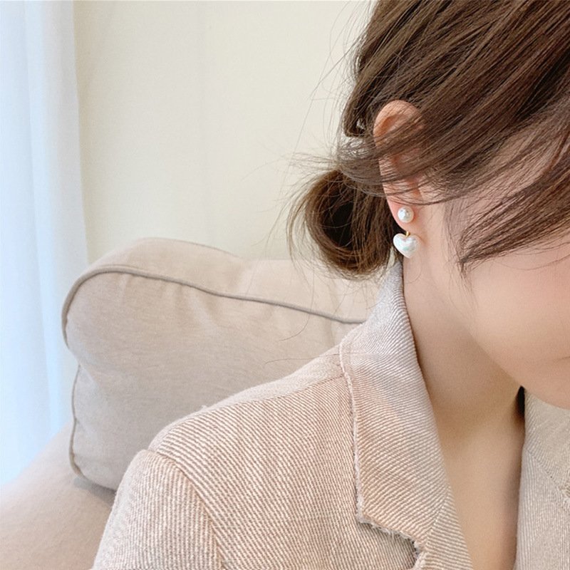 Simple Temperament Love Pearl Stud Earrings | Regal Wear